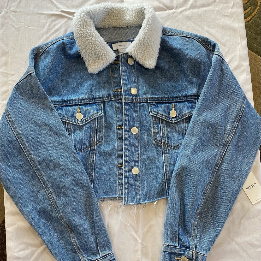 Forever 21 cropped Jean jacket with wool neckline